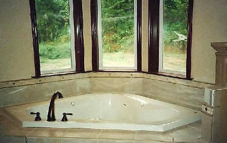 tub surround Labrador floors and tile